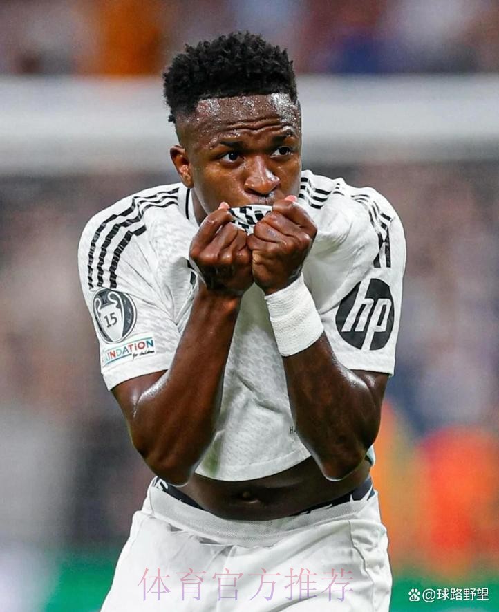 17场0球 观众狂嘘!皇马巨星心态炸了:赛后5分钟耍脾气 17场0球 观众狂嘘!皇马巨星心态炸了:赛后5分钟耍脾气